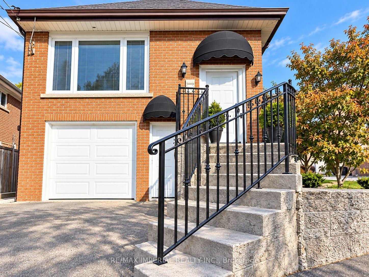 Photo 1 of Unit Lower Unit, 462 Fergo Avenue, Mississauga, Cooksville — HOMEH