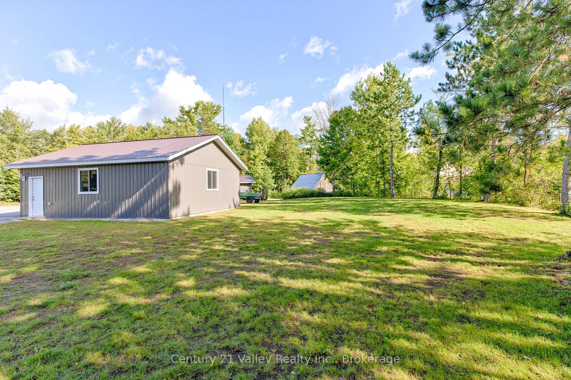 Photo 6 of 387 Sell Road, North Algona Wilberforce, North Algona/Wilberforce Twp — HOMEH