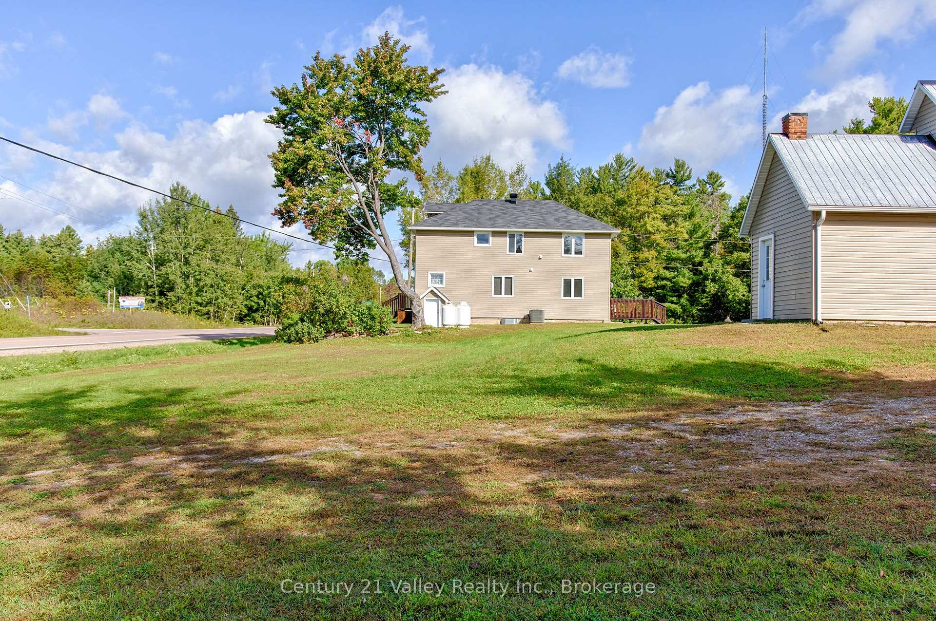 Photo 9 of 387 Sell Road, North Algona Wilberforce, North Algona/Wilberforce Twp — HOMEH