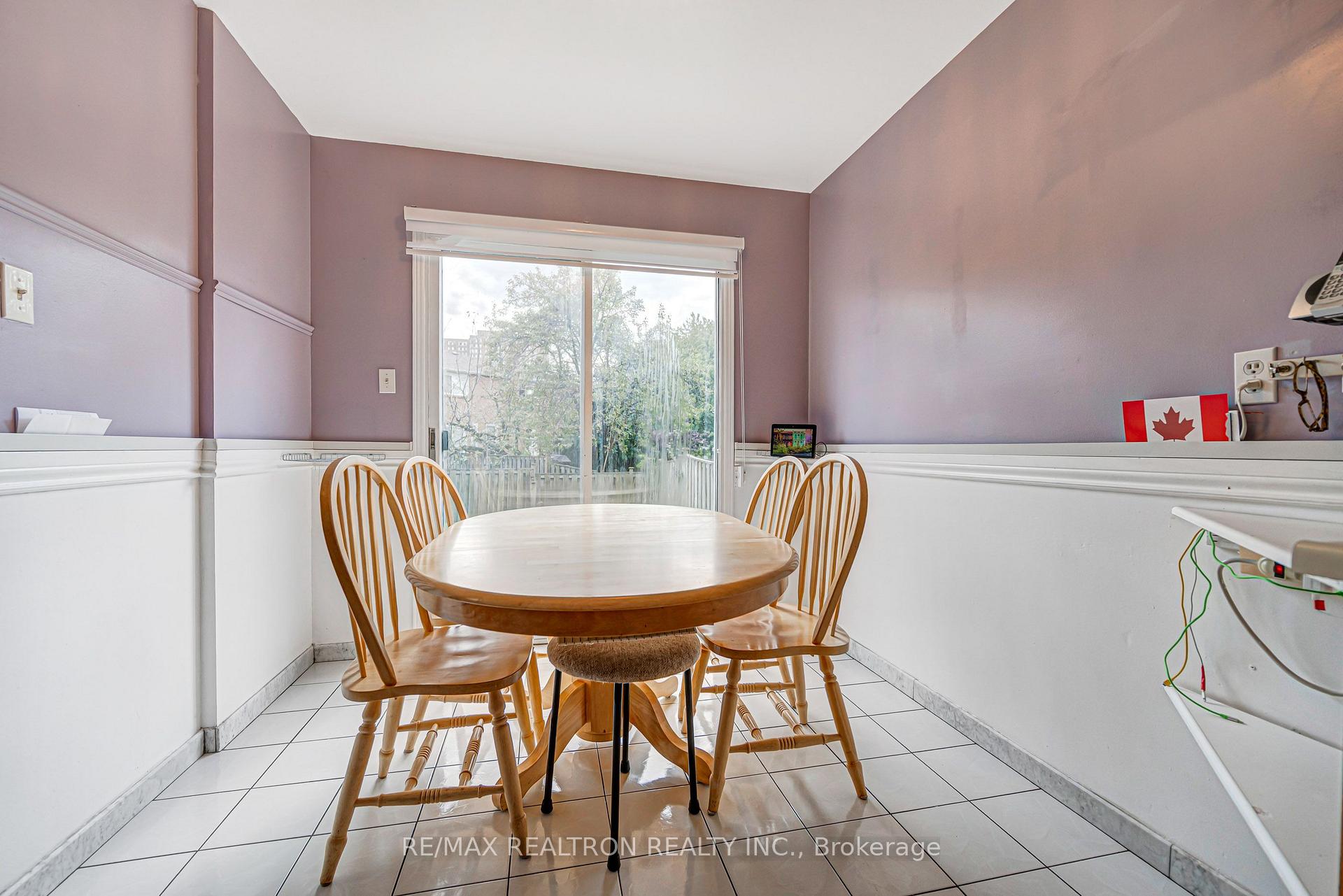 Photo 17 of 45 Frank Rivers Drive, Scarborough, Steeles — HOMEH