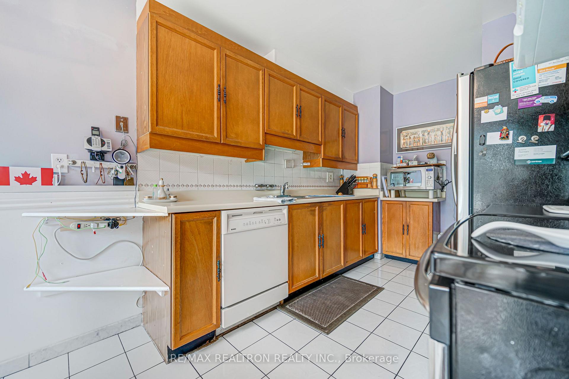 Photo 22 of 45 Frank Rivers Drive, Scarborough, Steeles — HOMEH