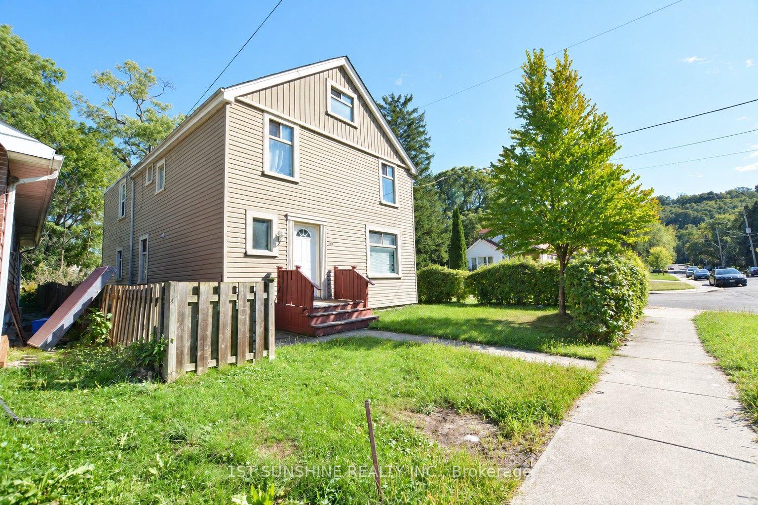 Photo 1 of 235 Broadway Avenue, Hamilton, Ainslie Wood — HOMEH