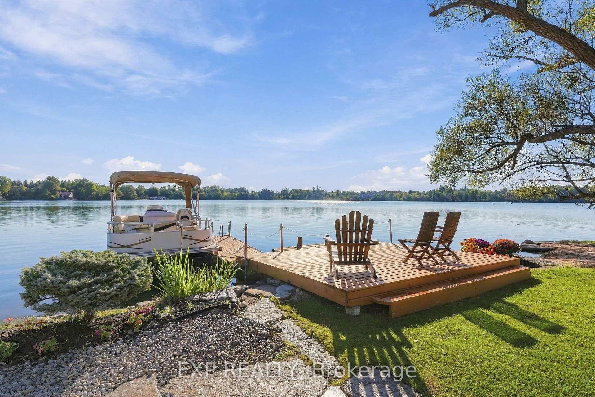 Photo 3 of 3 Willowbank Avenue, Richmond Hill, Oak Ridges Lake Wilcox — HOMEH