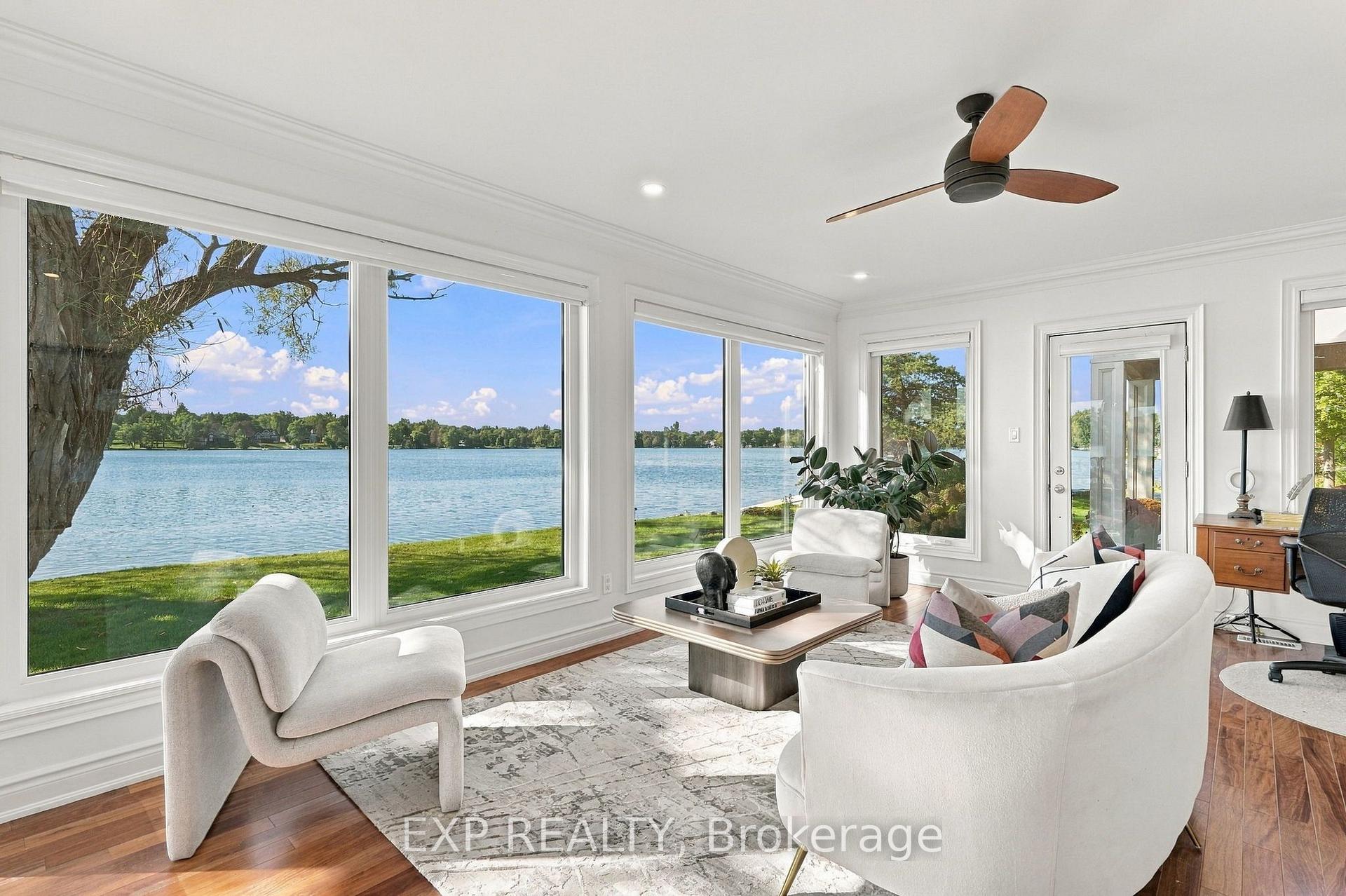 Photo 5 of 3 Willowbank Avenue, Richmond Hill, Oak Ridges Lake Wilcox — HOMEH
