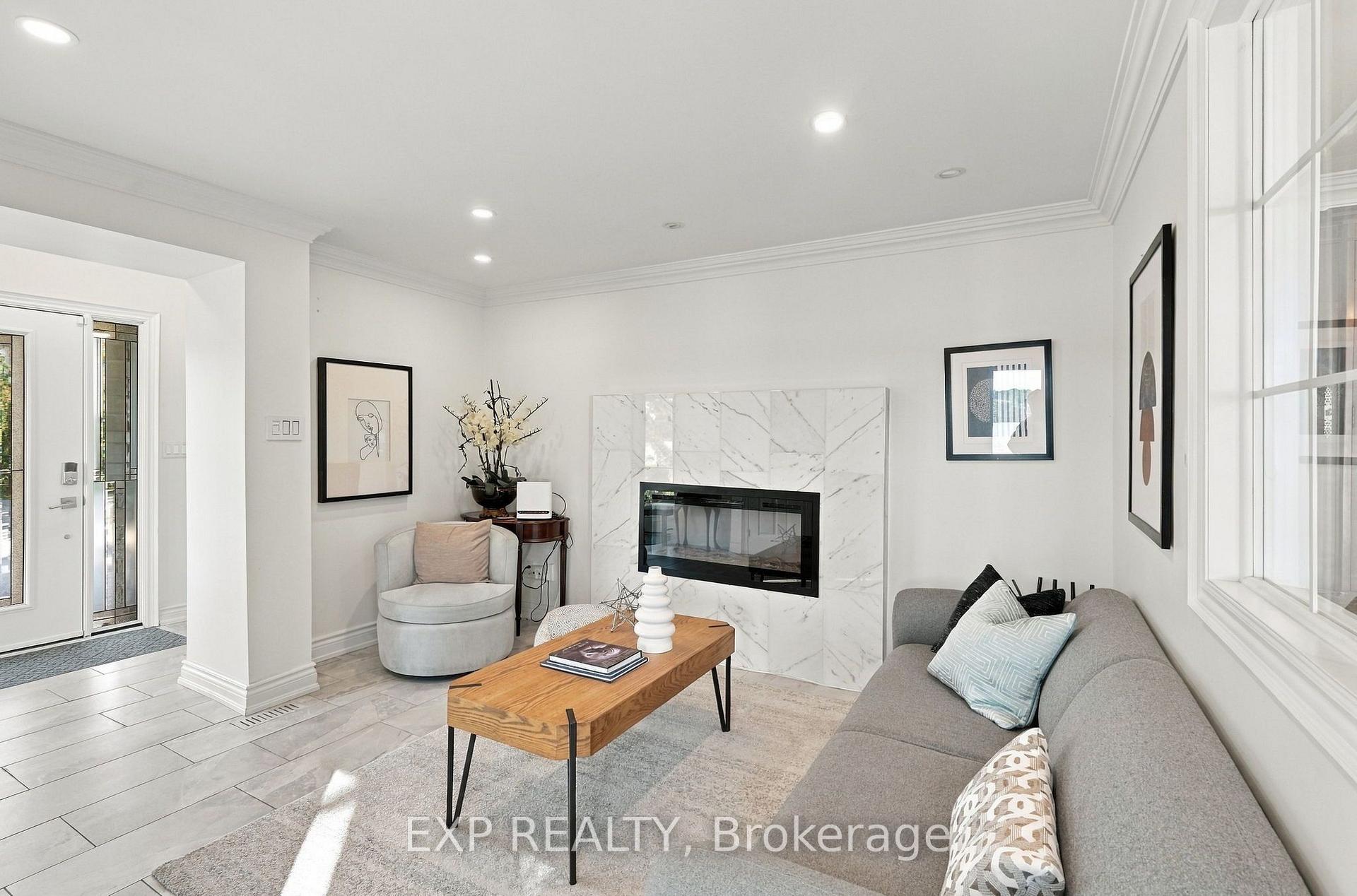 Photo 7 of 3 Willowbank Avenue, Richmond Hill, Oak Ridges Lake Wilcox — HOMEH