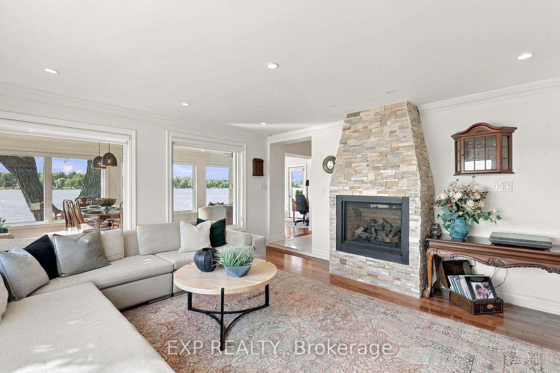 Photo 18 of 3 Willowbank Avenue, Richmond Hill, Oak Ridges Lake Wilcox — HOMEH