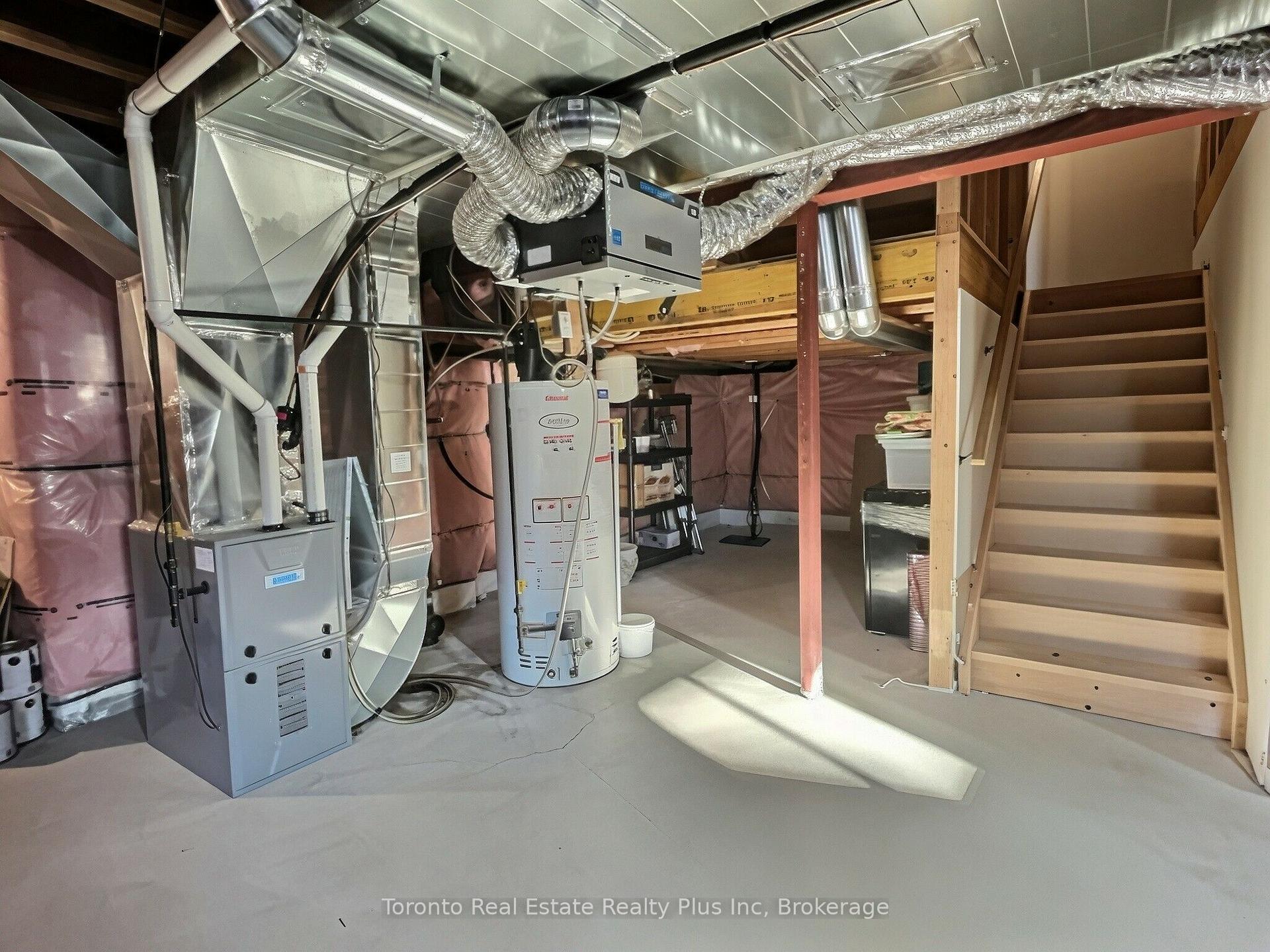 Photo 43 of 214 Eighth Avenue, New Tecumseth, Alliston — HOMEH