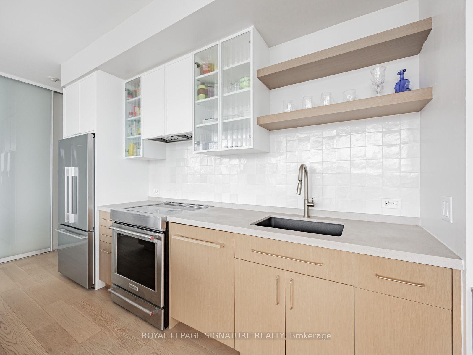 Photo 6 of Unit 2406, 33 Mill Street, Toronto, Waterfront Communities — HOMEH