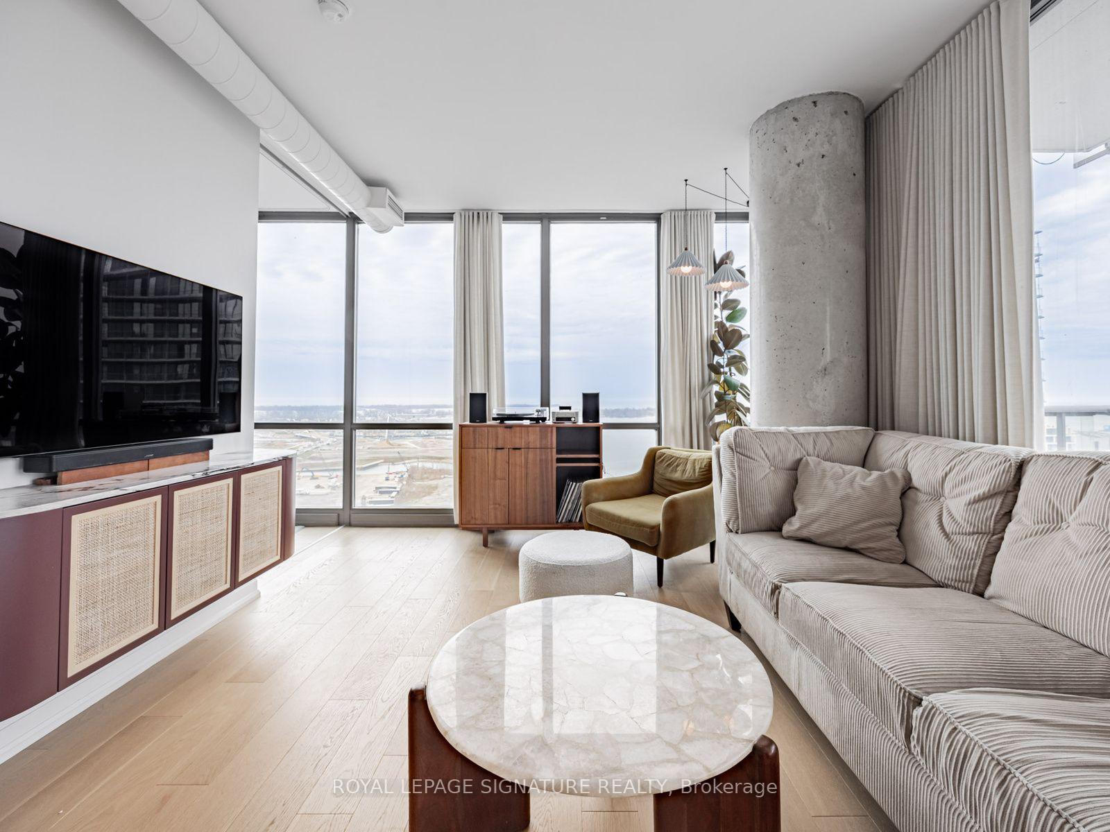 Photo 12 of Unit 2406, 33 Mill Street, Toronto, Waterfront Communities — HOMEH