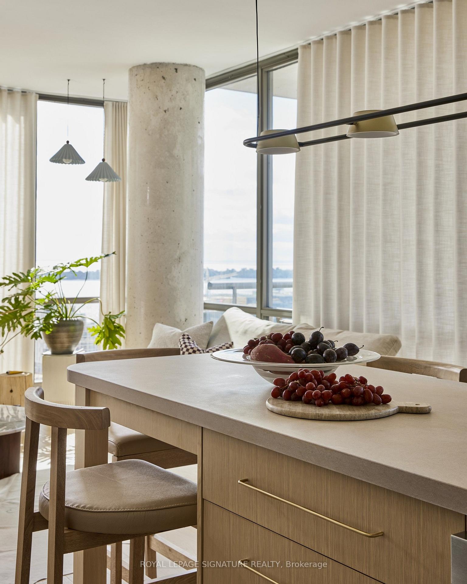 Photo 7 of Unit 2406, 33 Mill Street, Toronto, Waterfront Communities — HOMEH