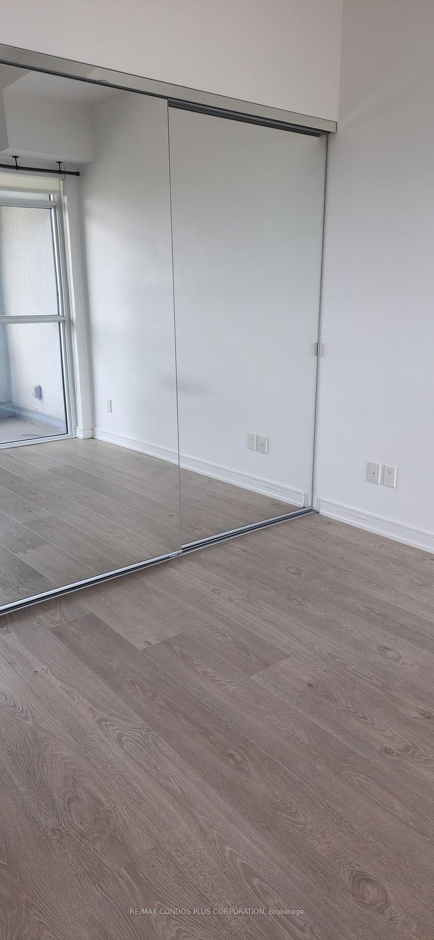 Photo 9 of Unit 1907, 88 Scott Street, Toronto, Church-Yonge Corridor — HOMEH