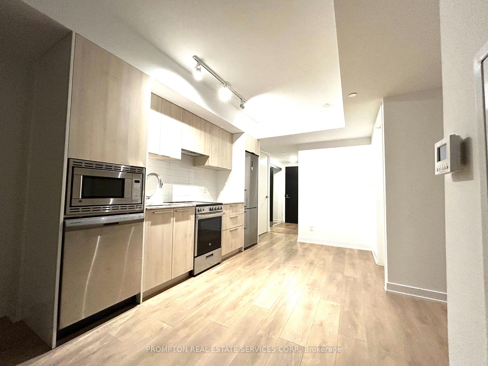 Photo 4 of Unit 805, 18 Maitland Terrace, Toronto, Church-Yonge Corridor — HOMEH