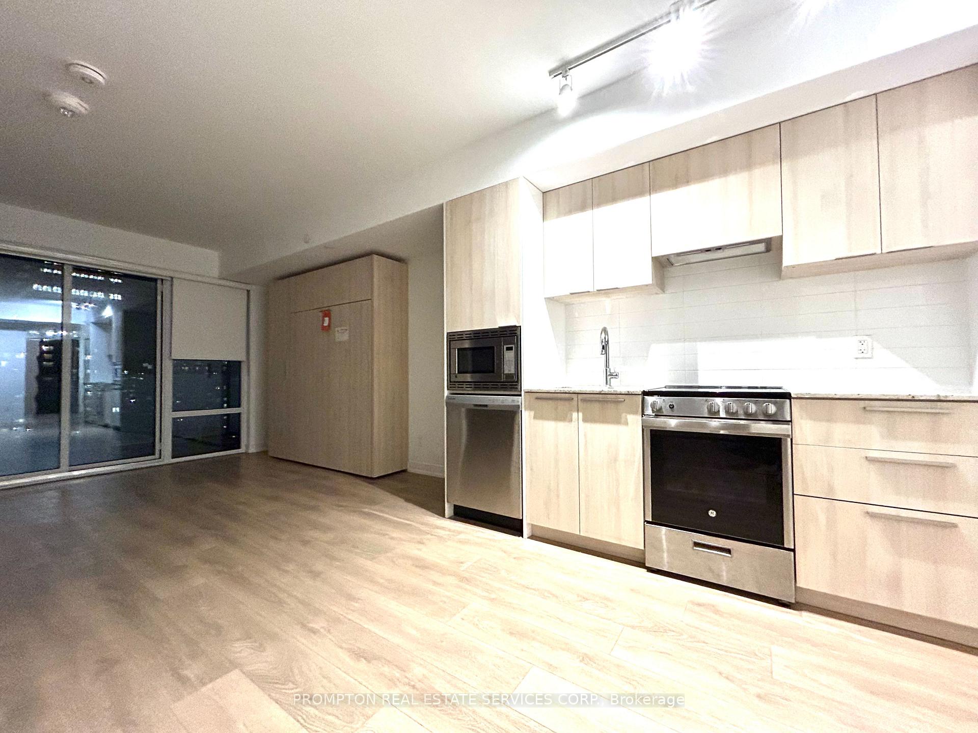 Photo 5 of Unit 805, 18 Maitland Terrace, Toronto, Church-Yonge Corridor — HOMEH