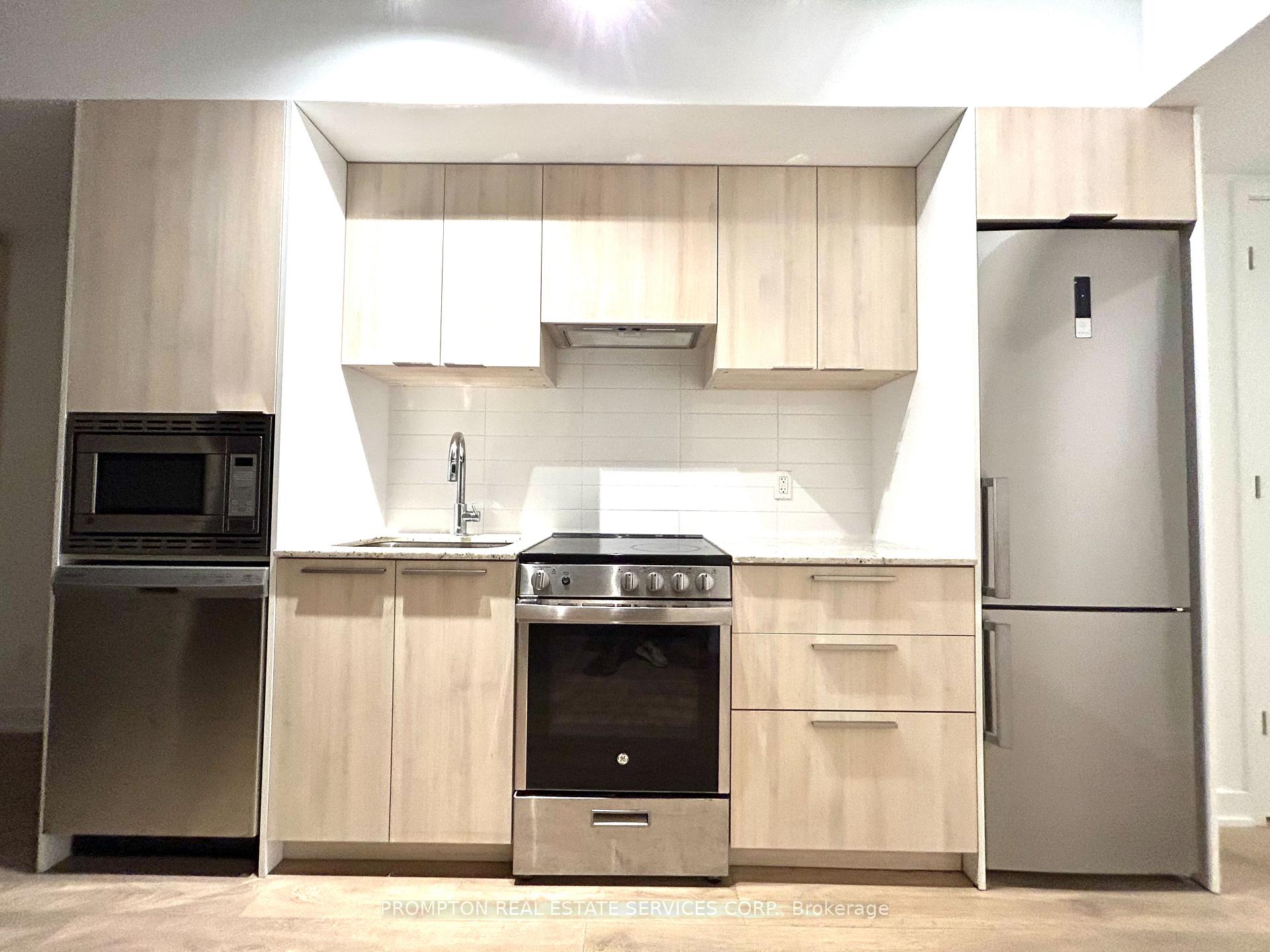 Photo 6 of Unit 805, 18 Maitland Terrace, Toronto, Church-Yonge Corridor — HOMEH