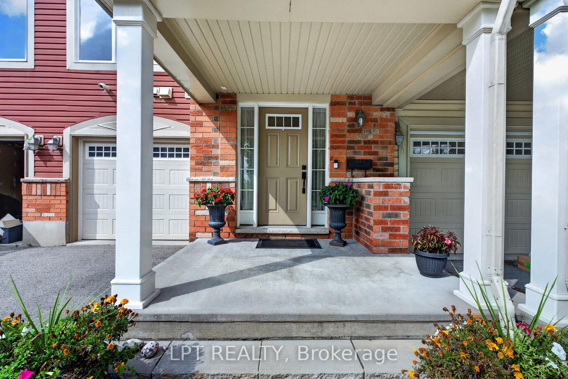 Photo 3 of 166 Sunshine Crescent, Ottawa, Notting Hill/Summerside — HOMEH