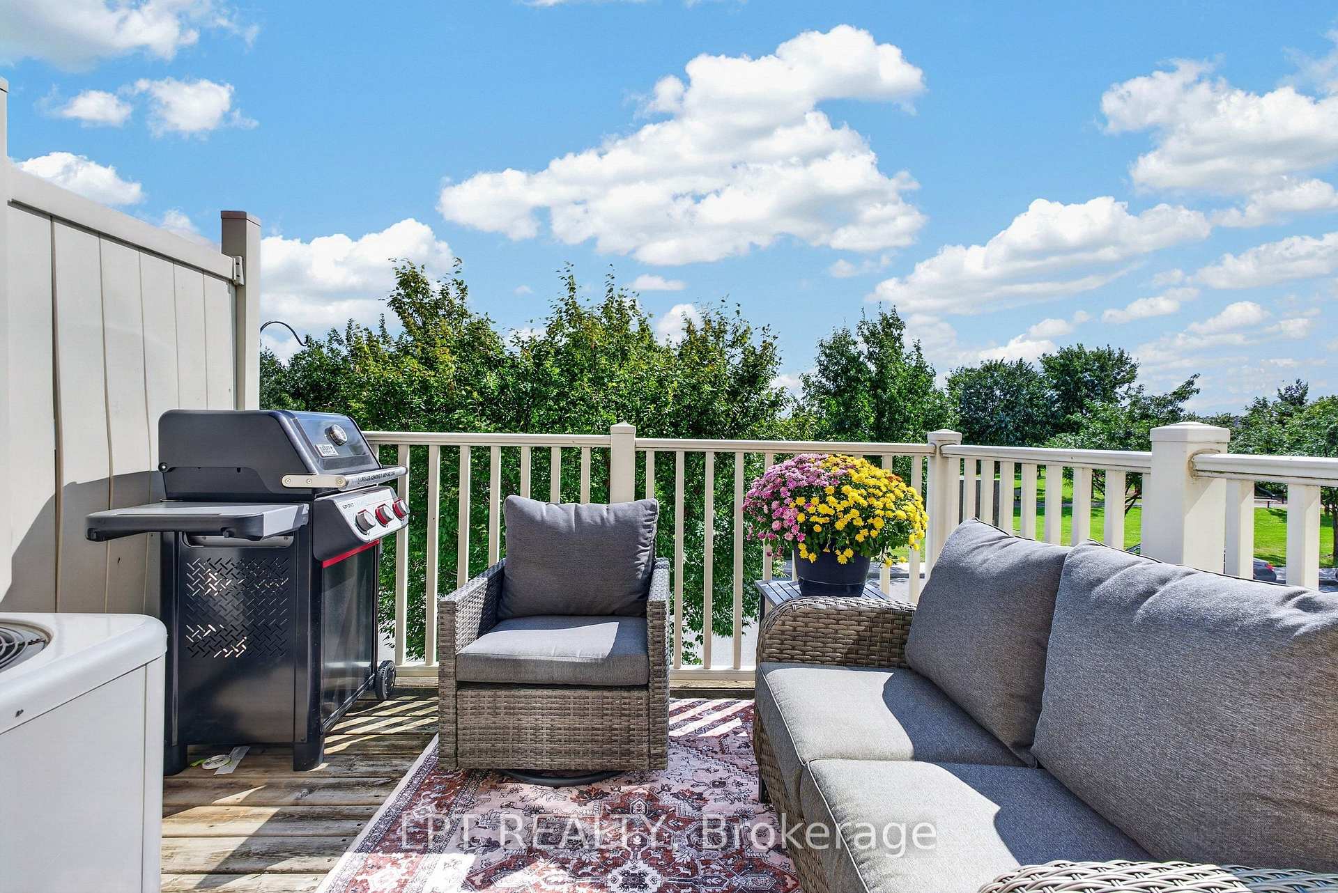 Photo 15 of 166 Sunshine Crescent, Ottawa, Notting Hill/Summerside — HOMEH