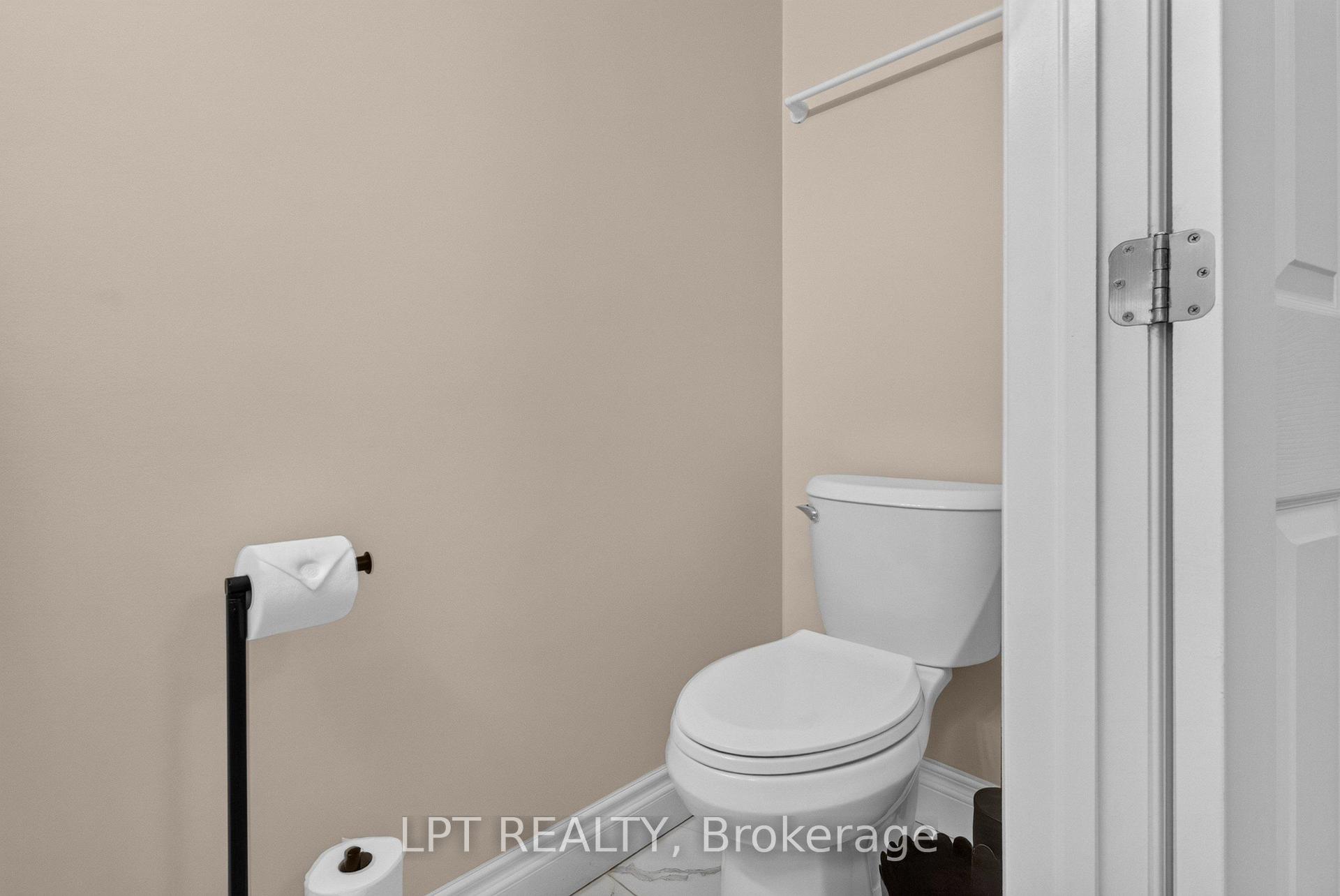 Photo 19 of 166 Sunshine Crescent, Ottawa, Notting Hill/Summerside — HOMEH