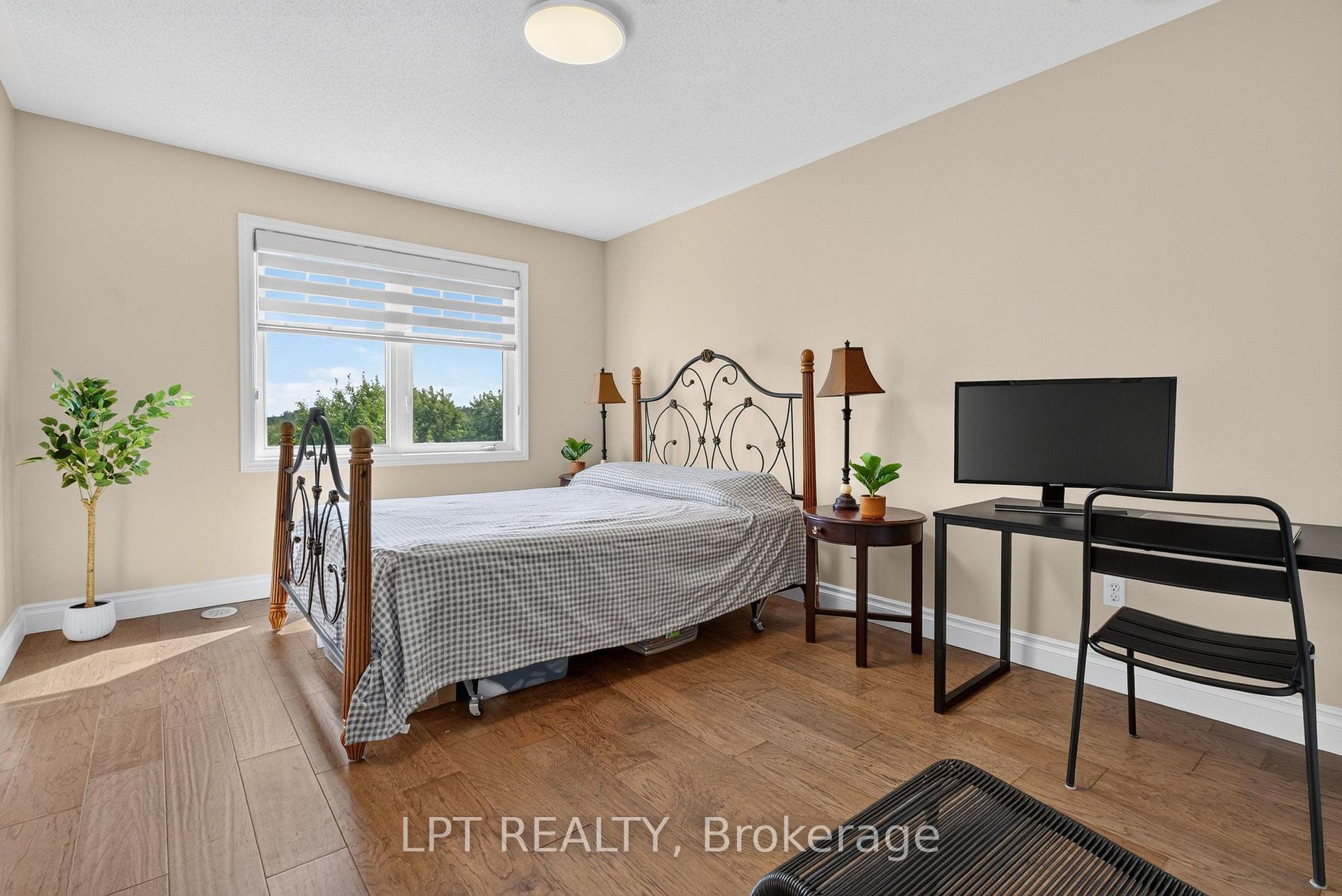 Photo 21 of 166 Sunshine Crescent, Ottawa, Notting Hill/Summerside — HOMEH