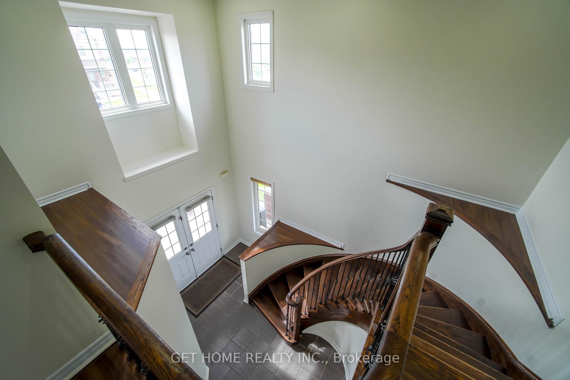 Photo 17 of 1809 Jack Glen Street, Oshawa, Taunton — HOMEH