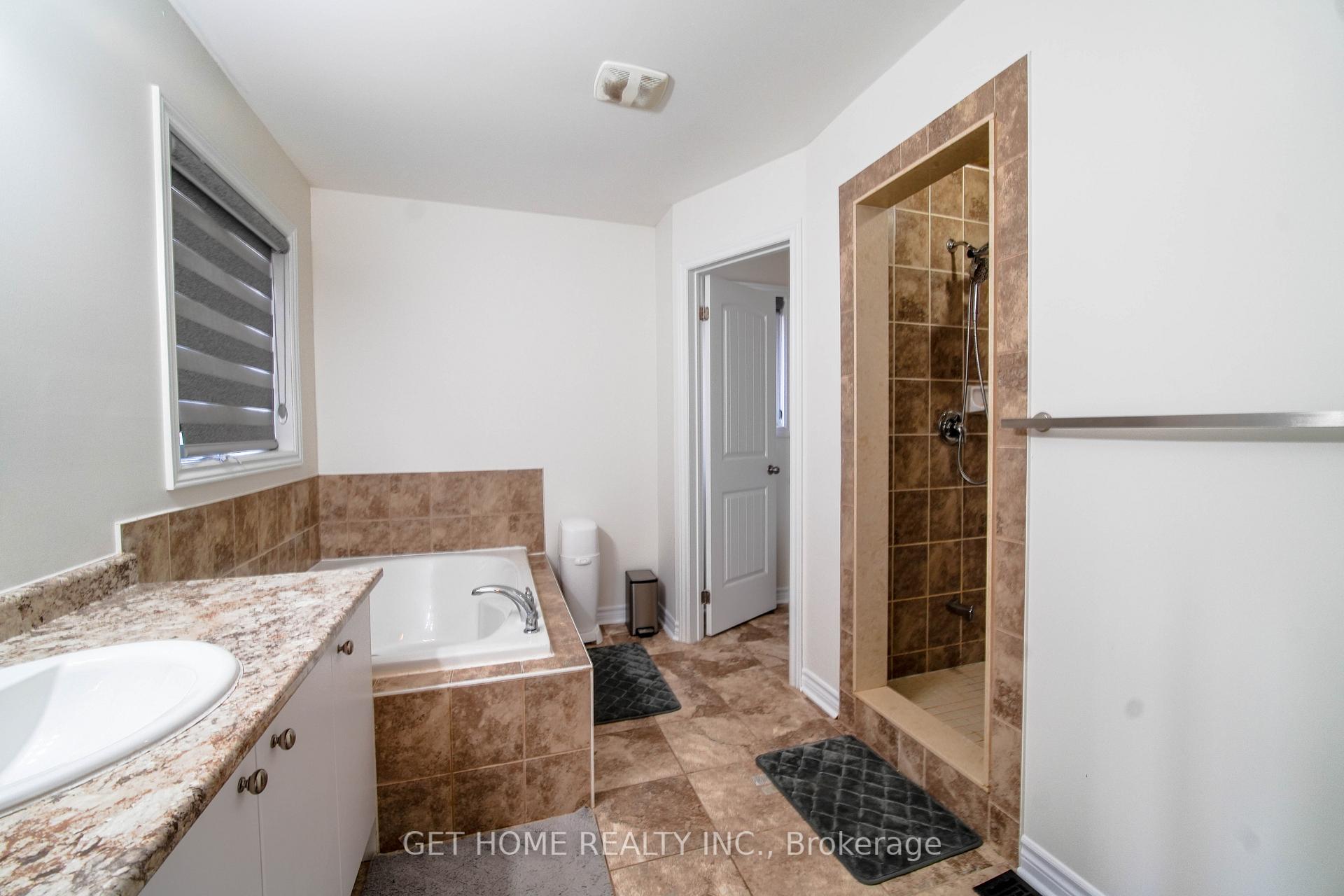 Photo 24 of 1809 Jack Glen Street, Oshawa, Taunton — HOMEH