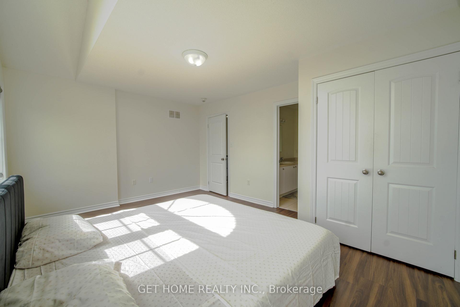 Photo 32 of 1809 Jack Glen Street, Oshawa, Taunton — HOMEH