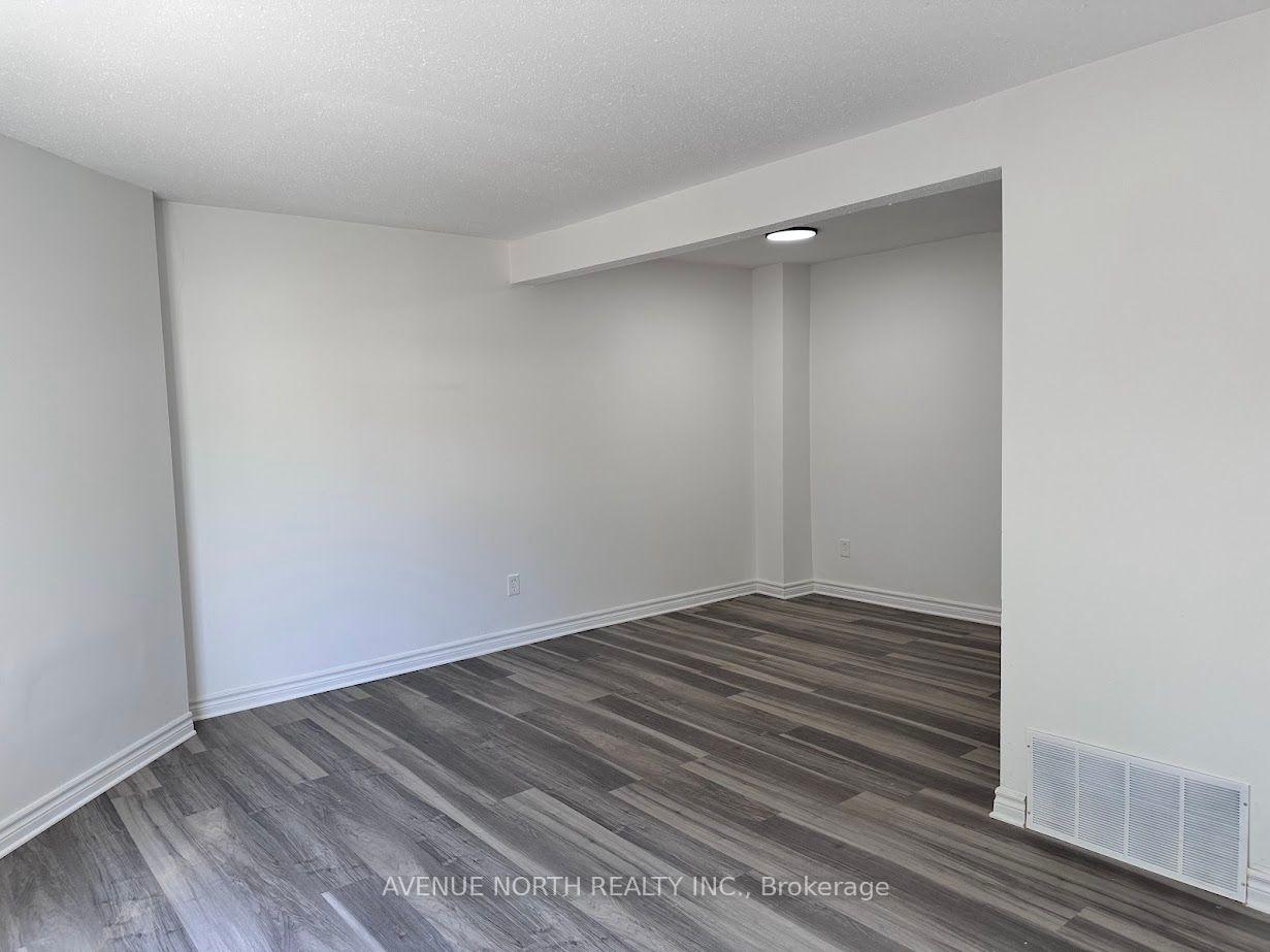 Photo 7 of 1469 Foxwell Street, Ottawa, Pineview — HOMEH