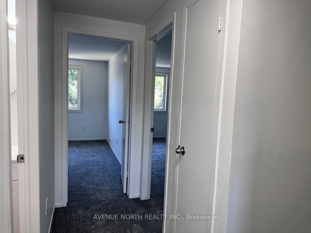 Photo 17 of 1469 Foxwell Street, Ottawa, Pineview — HOMEH