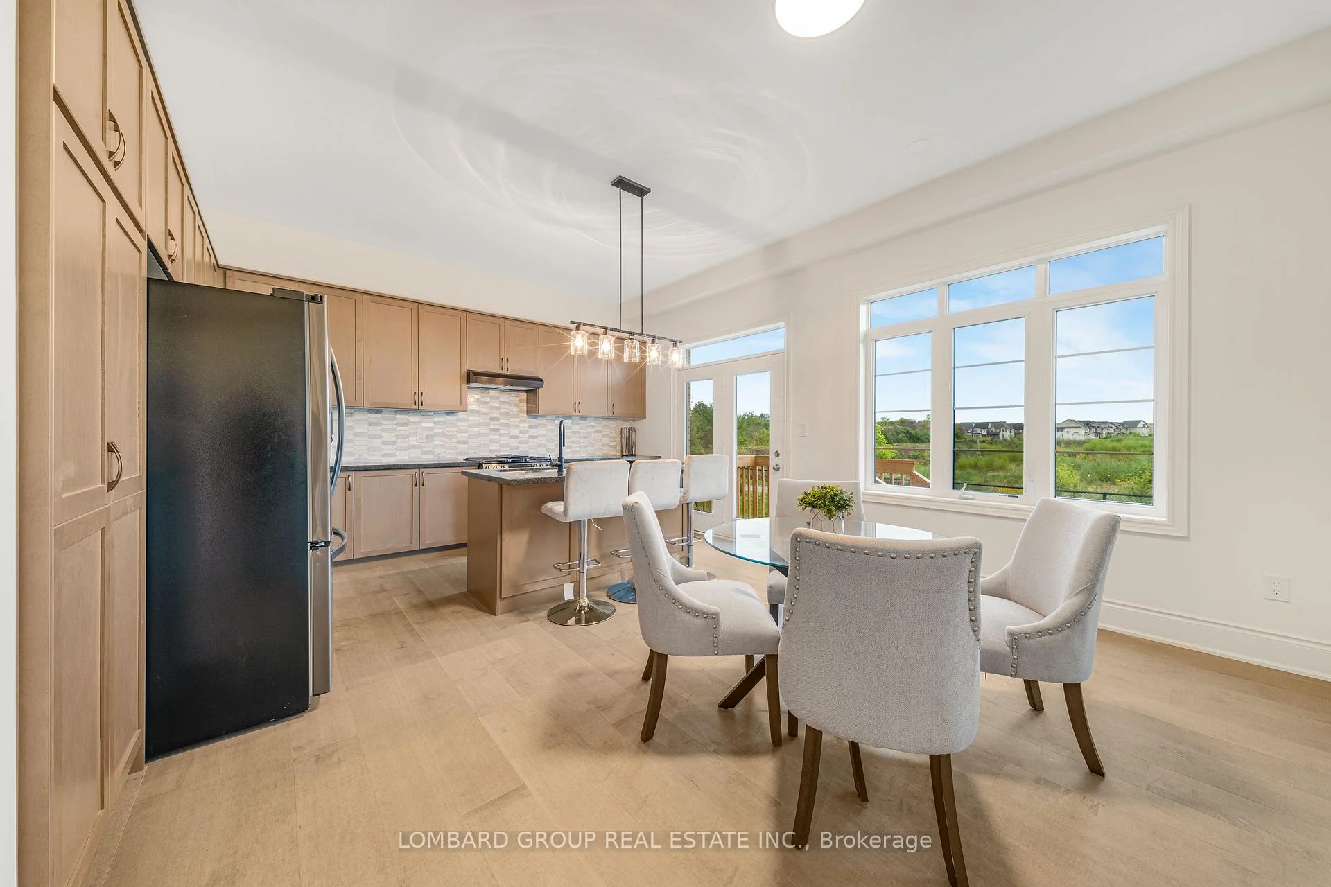 Photo 22 of 37 North Park Boulevard, Oakville, Glenorchy — HOMEH