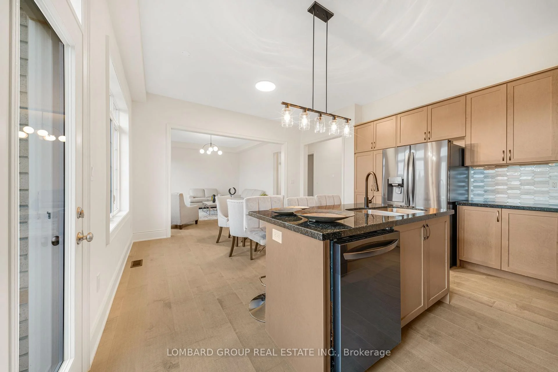Photo 25 of 37 North Park Boulevard, Oakville, Glenorchy — HOMEH