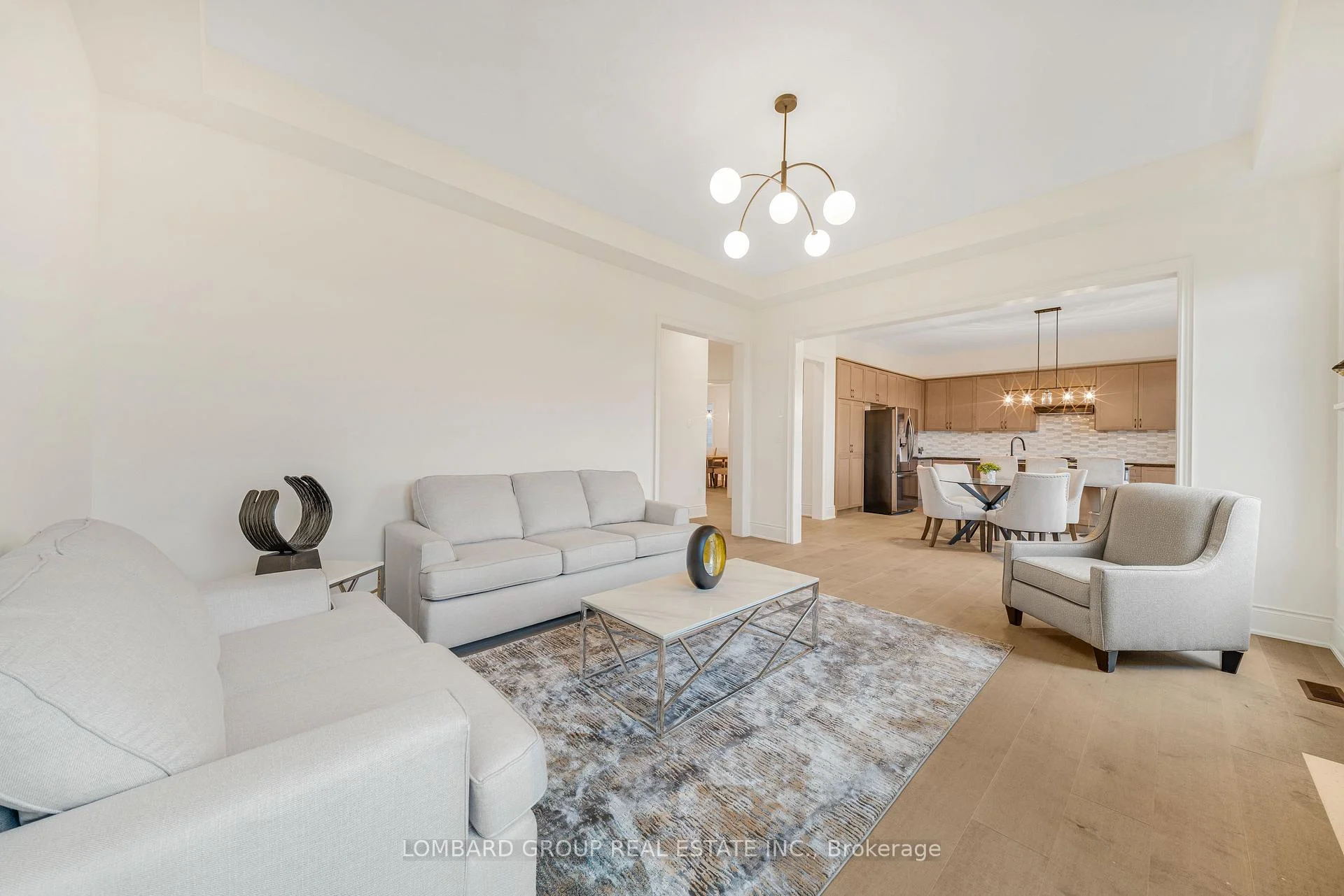 Photo 28 of 37 North Park Boulevard, Oakville, Glenorchy — HOMEH