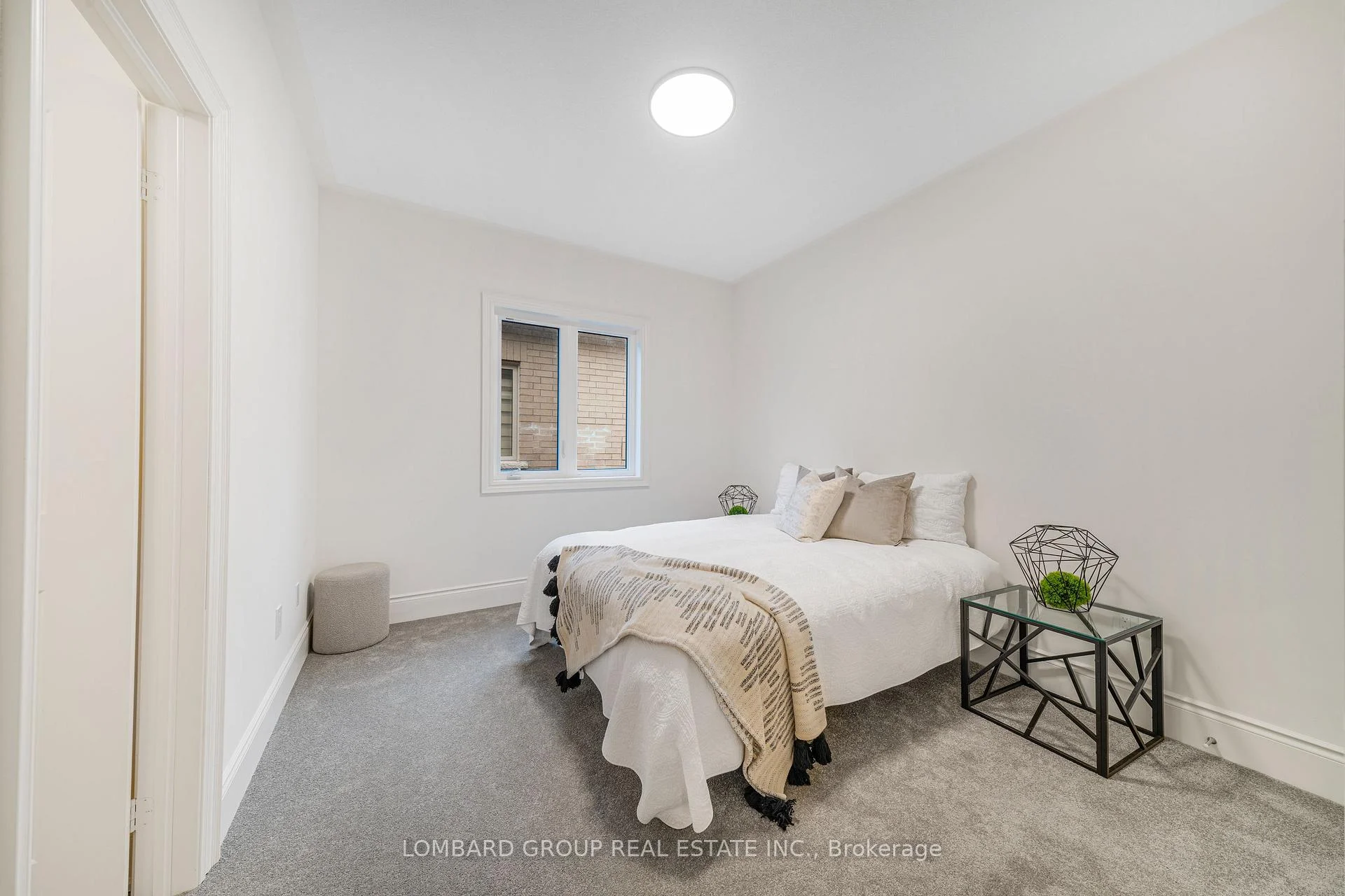 Photo 38 of 37 North Park Boulevard, Oakville, Glenorchy — HOMEH