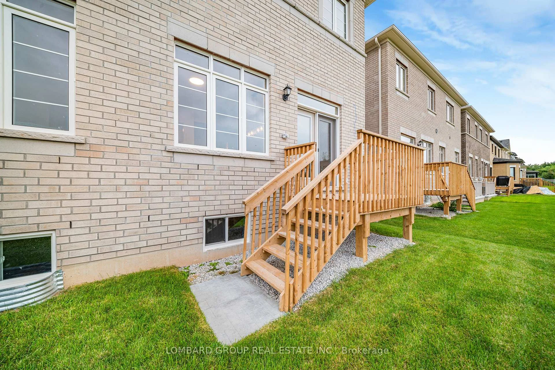 Photo 47 of 37 North Park Boulevard, Oakville, Glenorchy — HOMEH
