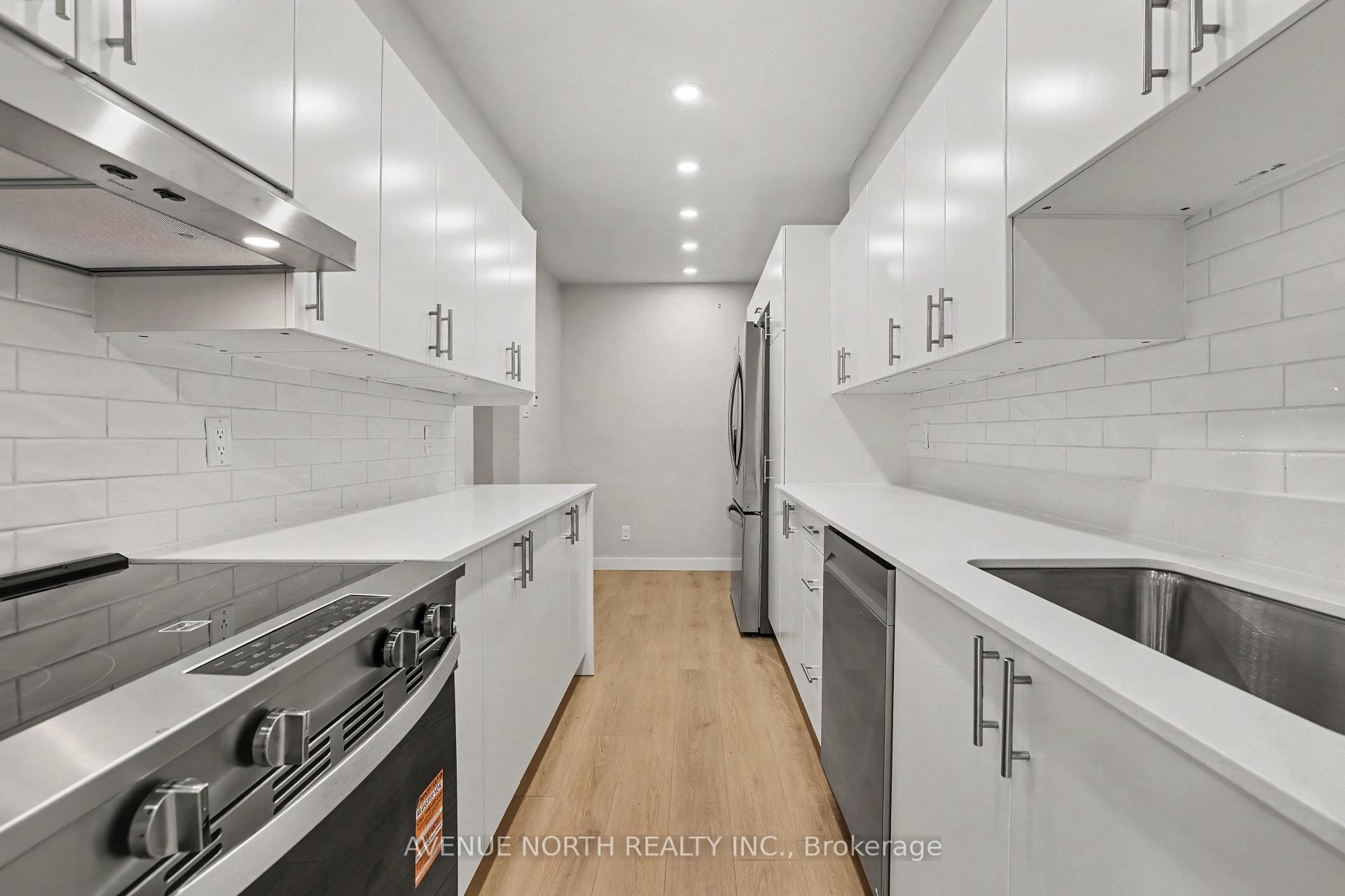 Photo 11 of 85 Birmingham Private, Ottawa, Redwood Park — HOMEH