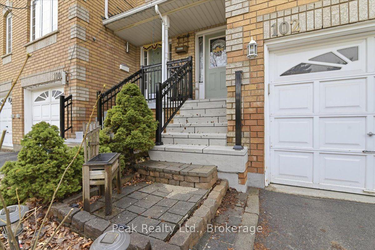 Photo 4 of Unit 102, 9800 Mclaughlin Road N, Brampton, Fletcher's Creek Village — HOMEH