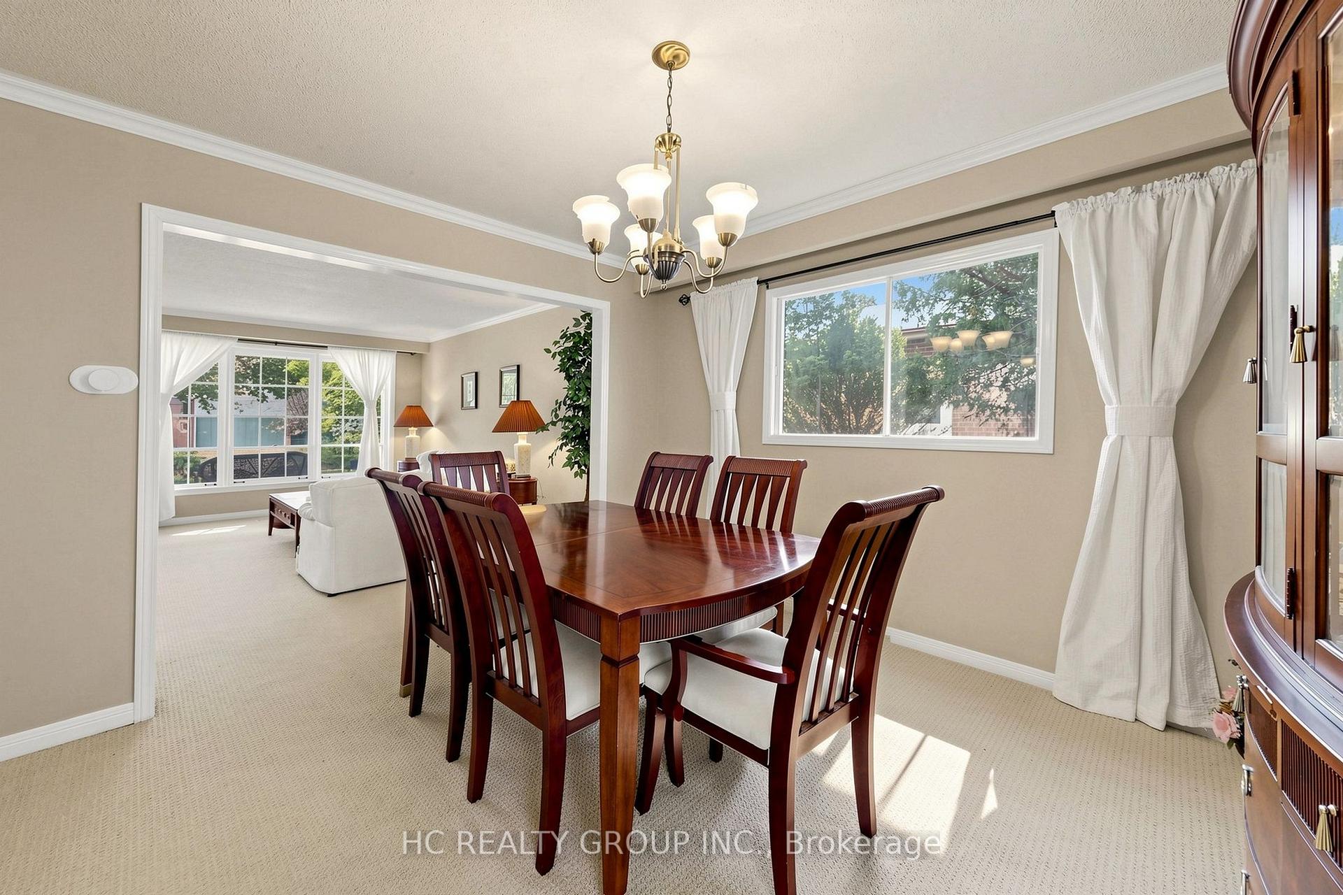 Photo 9 of 5 Standish Crescent, Markham, Sherwood-Amberglen — HOMEH