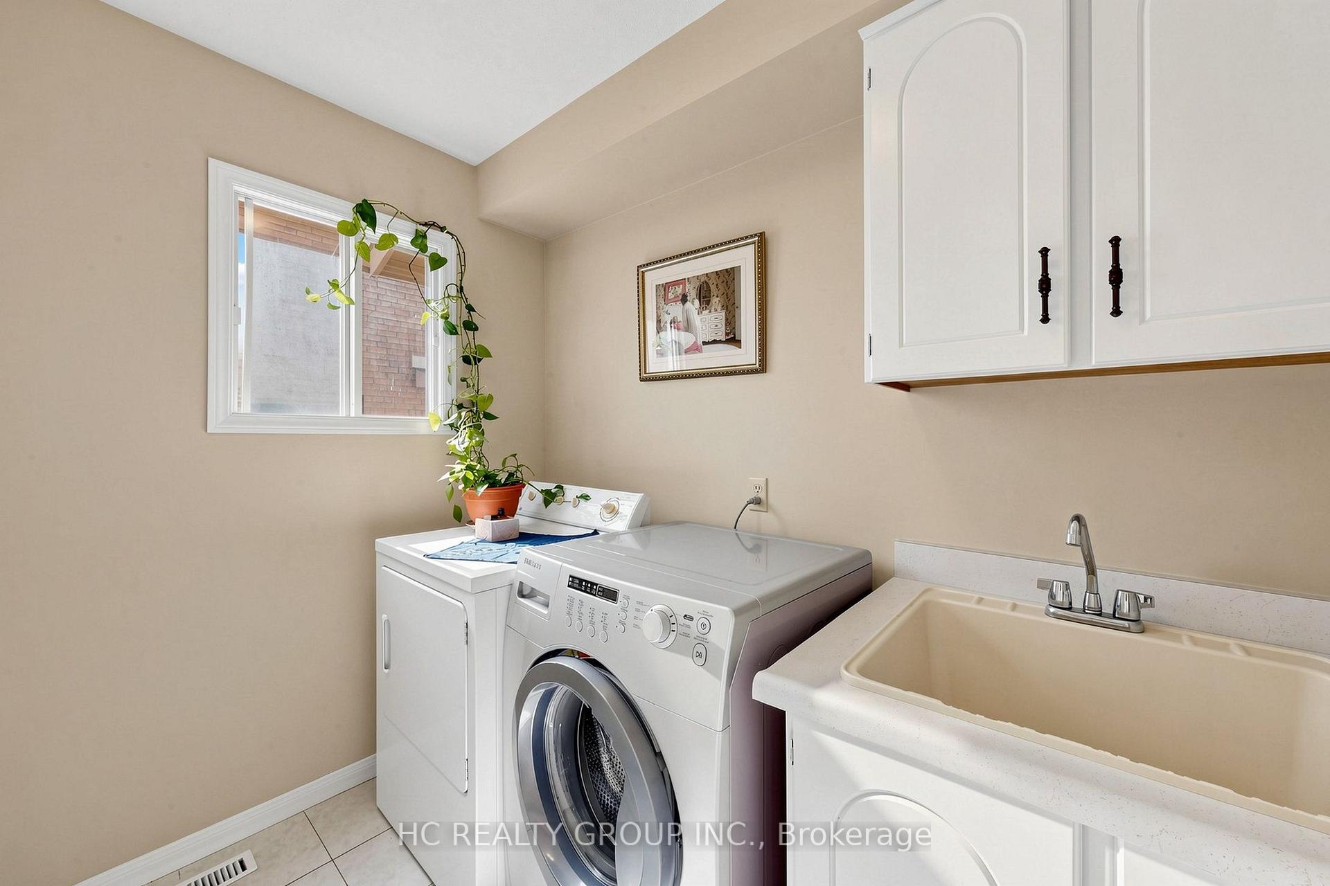 Photo 21 of 5 Standish Crescent, Markham, Sherwood-Amberglen — HOMEH