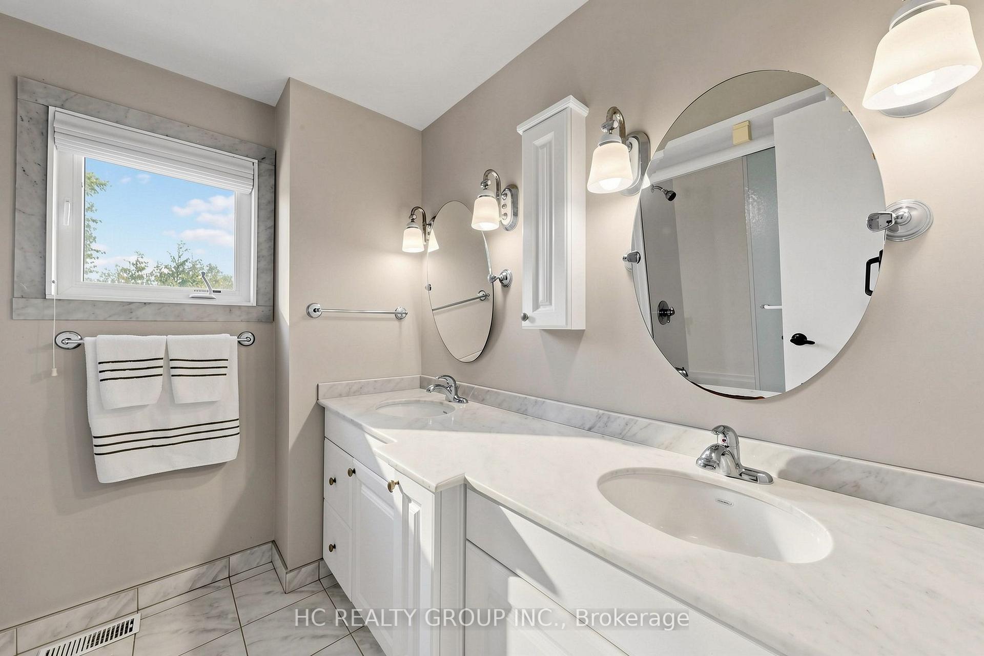 Photo 39 of 5 Standish Crescent, Markham, Sherwood-Amberglen — HOMEH