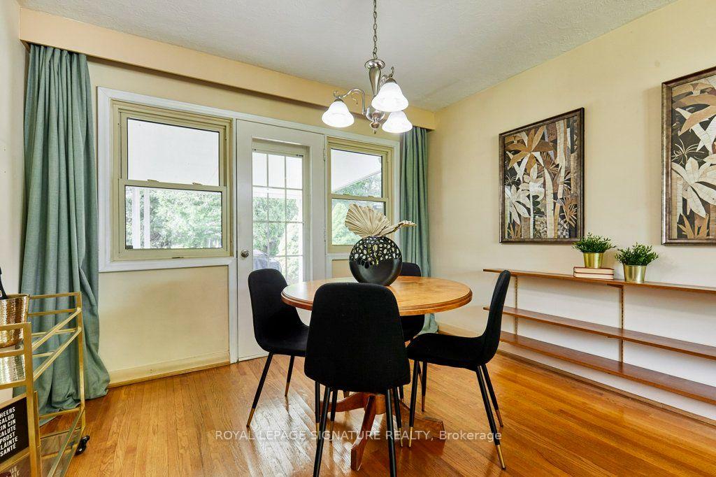 Photo 3 of 74 Forest Road, Ajax, South East — HOMEH