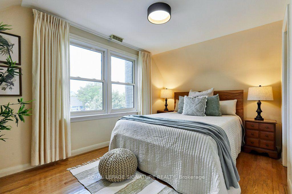 Photo 12 of 74 Forest Road, Ajax, South East — HOMEH