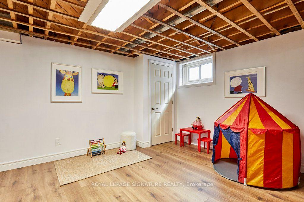 Photo 13 of 74 Forest Road, Ajax, South East — HOMEH