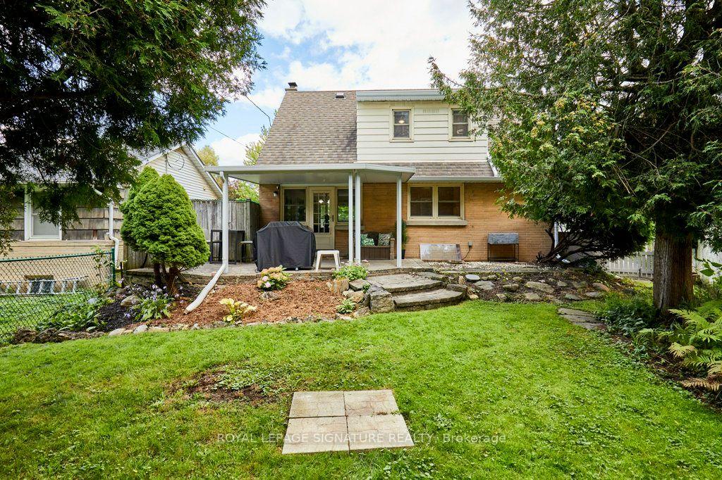 Photo 16 of 74 Forest Road, Ajax, South East — HOMEH