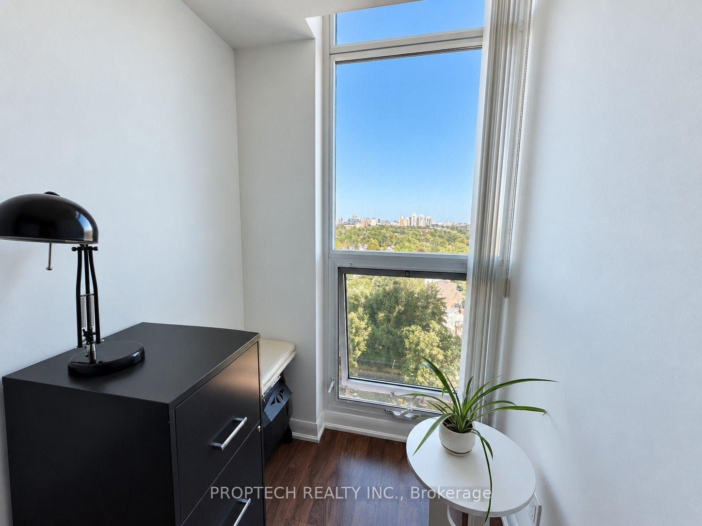 Photo 13 of Unit 1710, 17 Anndale Drive, North York, Willowdale East — HOMEH