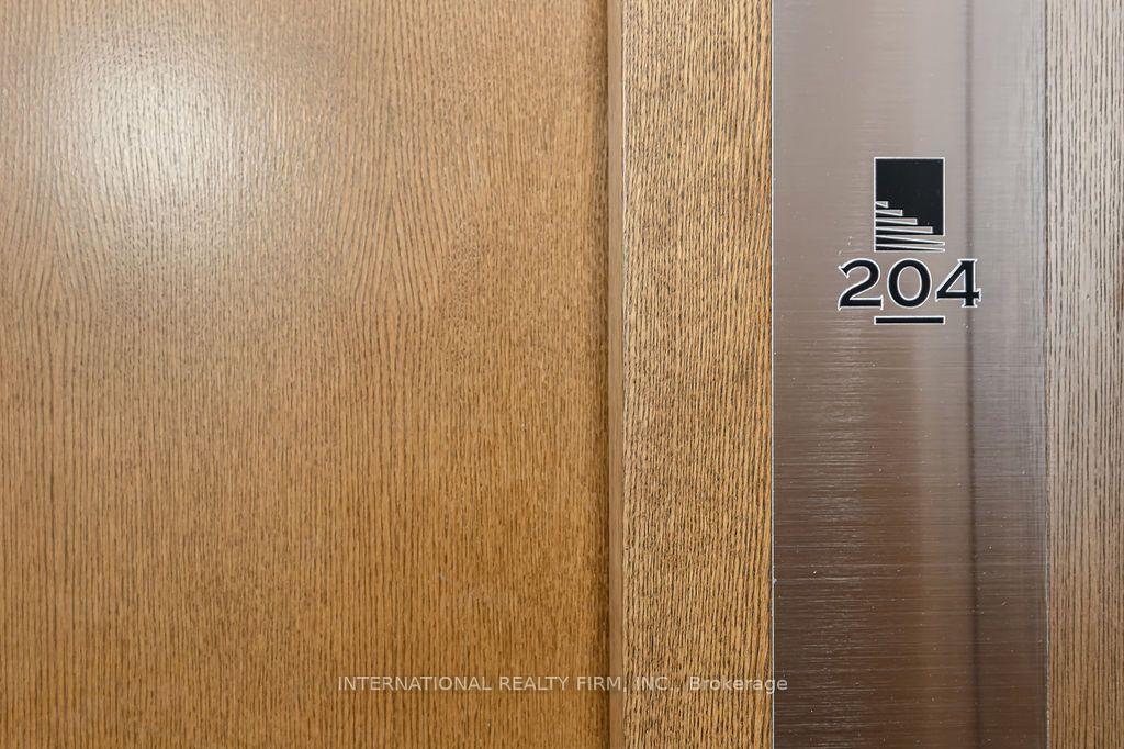 Photo 3 of Unit 204, 1430 Yonge Street, Toronto, Yonge-St. Clair — HOMEH