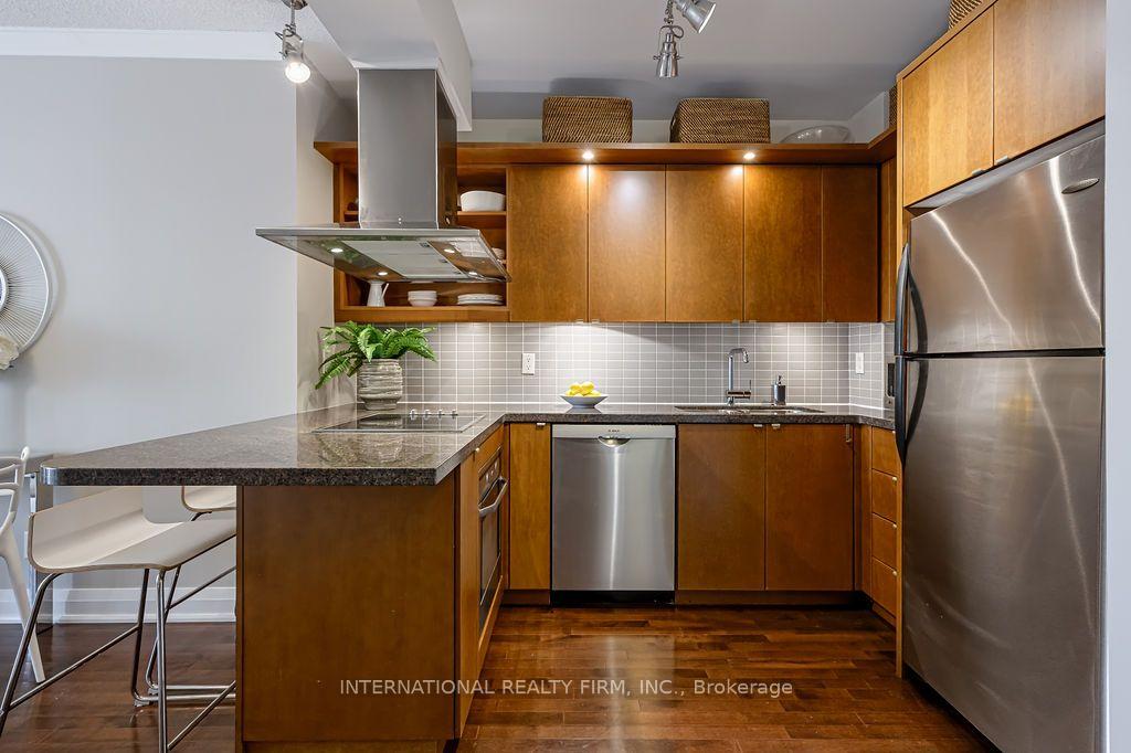 Photo 11 of Unit 204, 1430 Yonge Street, Toronto, Yonge-St. Clair — HOMEH