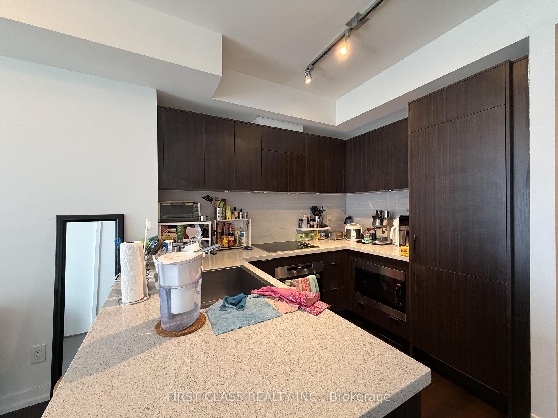 Photo 4 of Unit 4201, 21 Widmer Street, Toronto, Waterfront Communities — HOMEH