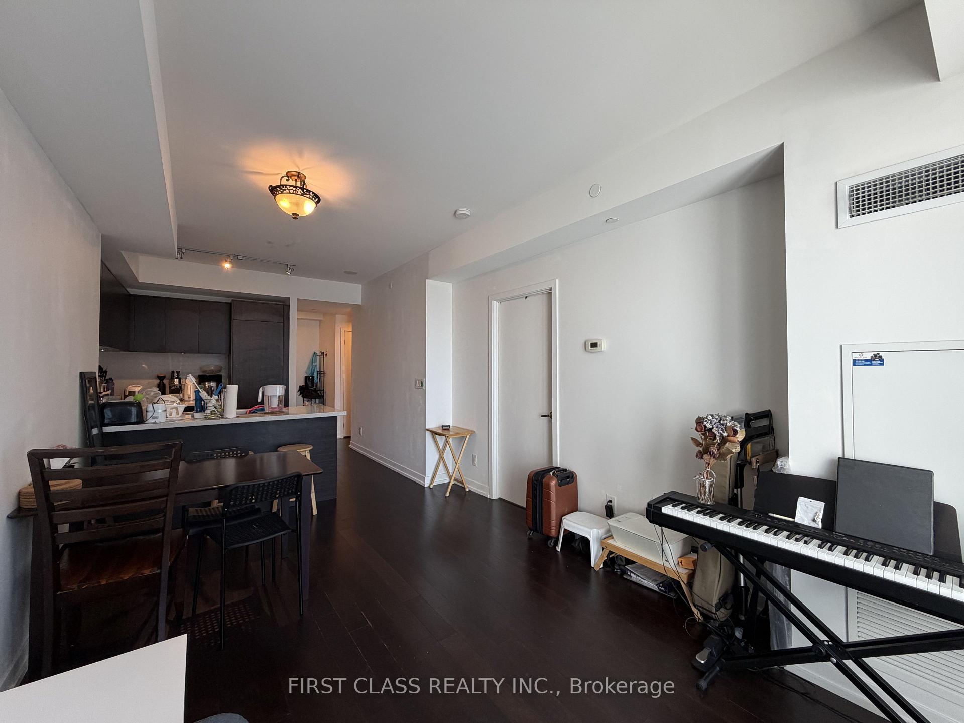 Photo 7 of Unit 4201, 21 Widmer Street, Toronto, Waterfront Communities — HOMEH