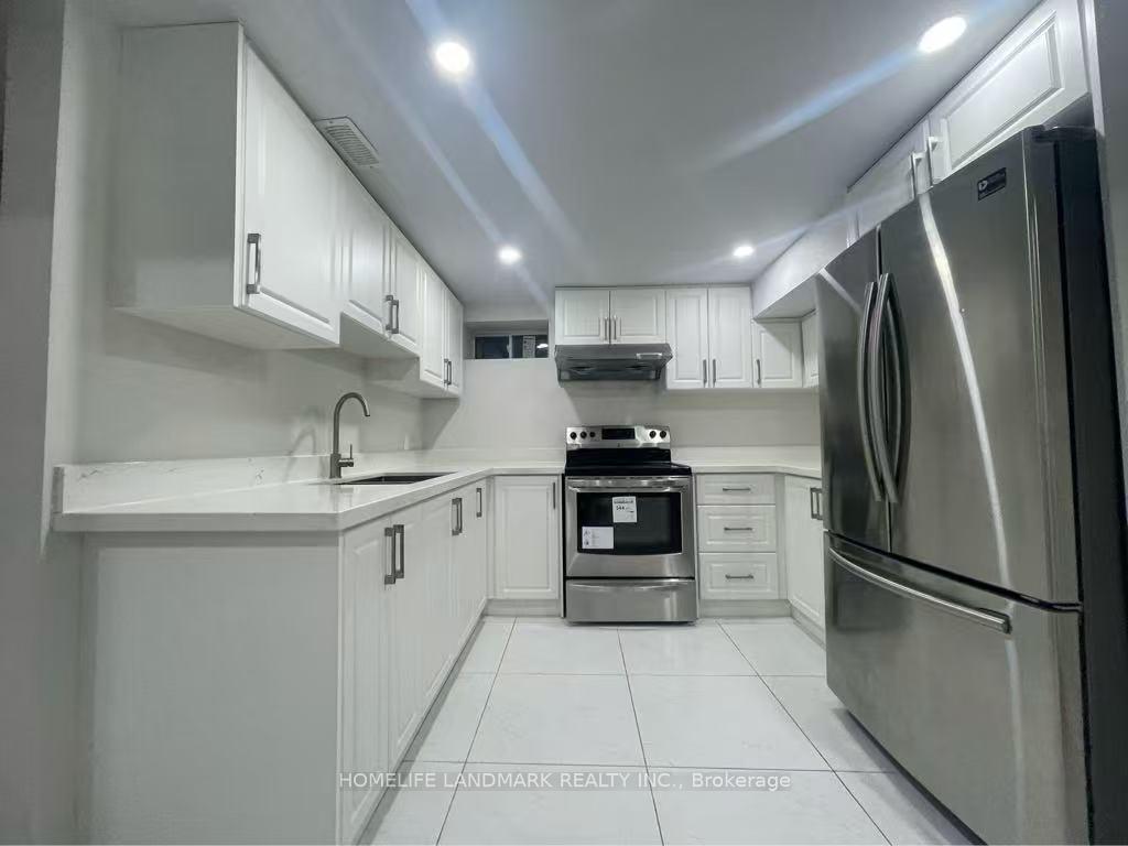 Photo 5 of Unit BSM Unit 2, 63 Highgate Drive, Markham, Milliken Mills West — HOMEH