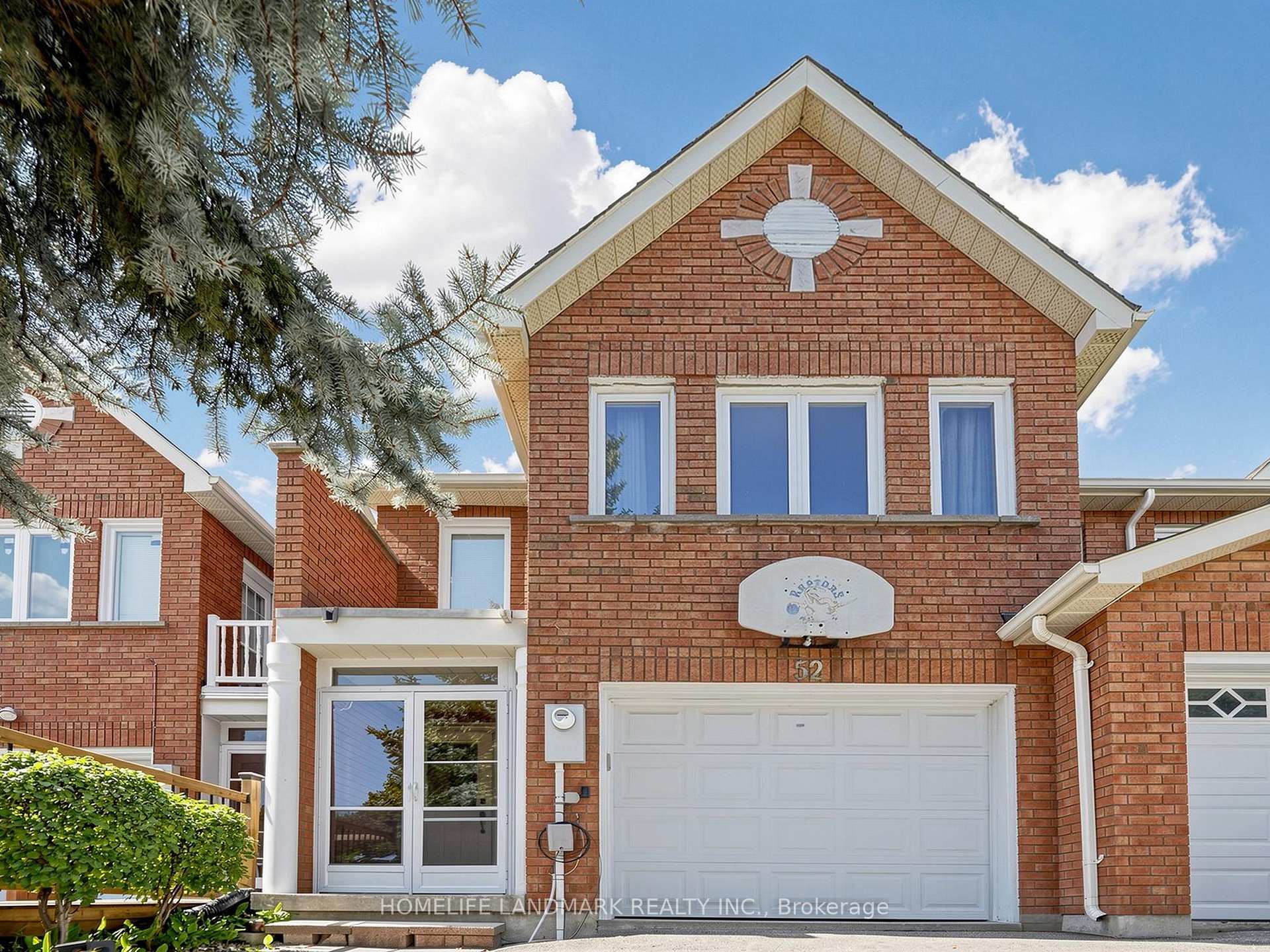 Photo of 52 Queensmill Court