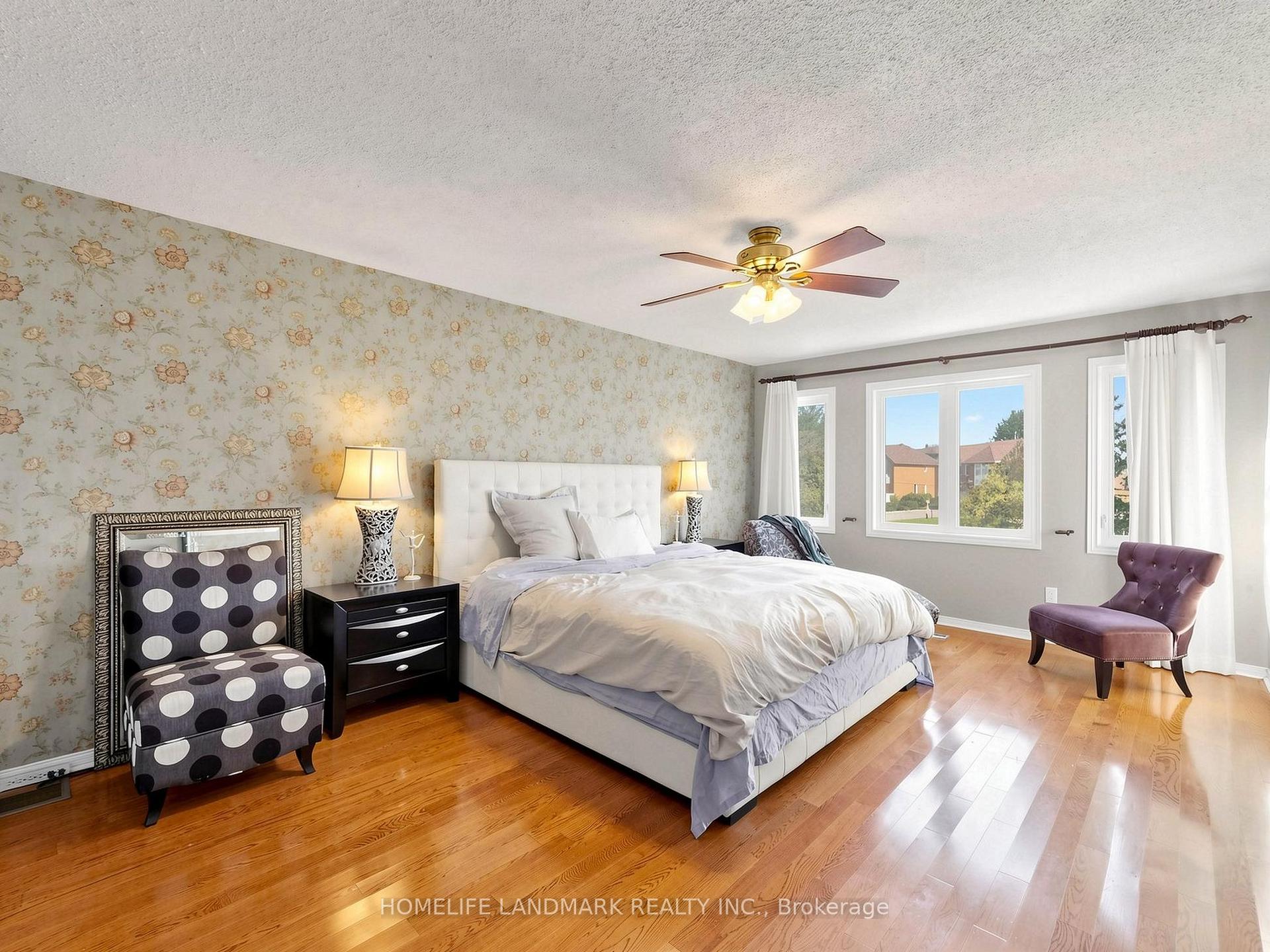 Photo 14 of 52 Queensmill Court, Richmond Hill, Doncrest — HOMEH