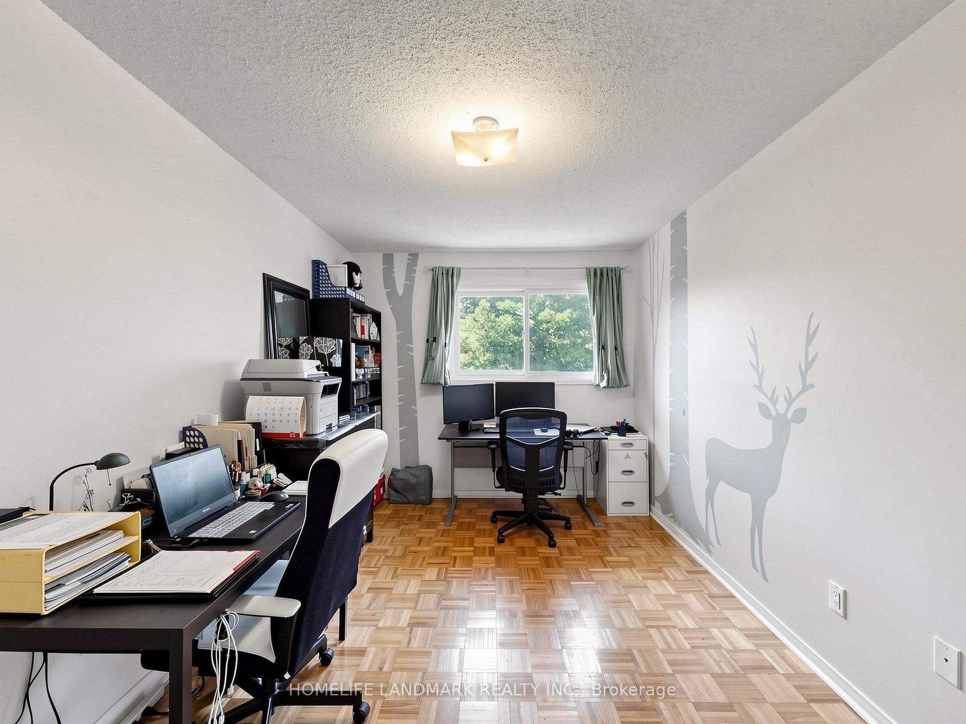 Photo 21 of 52 Queensmill Court, Richmond Hill, Doncrest — HOMEH